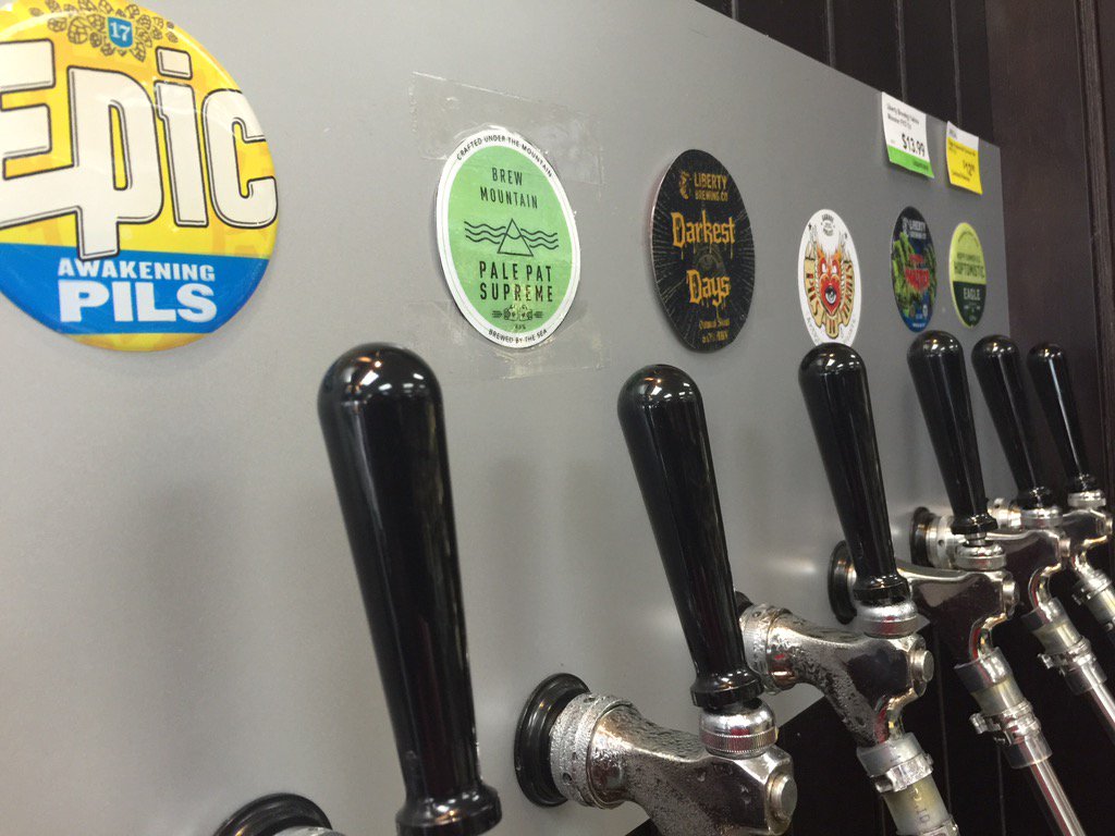 Liquorlandbtny's tweet photo. New on Tap today @BrewMt PALE PAT SUPREME,  @LibertyBrewer DARKEST DAYS &amp; @EpicBeer AWAKENING PILS https://t.co/DFSm5qaKMK