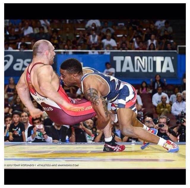 wrestlersdrinks's tweet photo. When you think of freestyle vs. when I think of freestyle https://t.co/bU020lRCyT