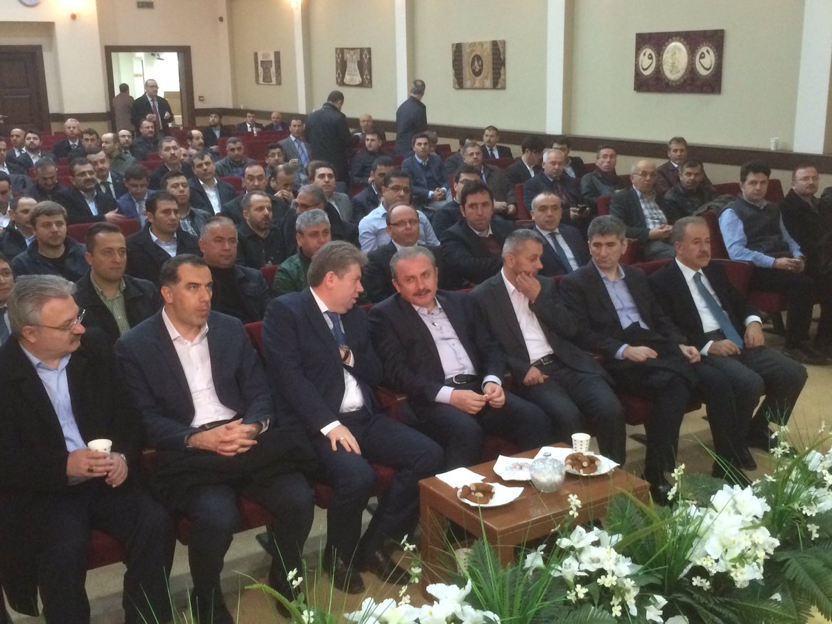 MustafaSentop's tweet photo. Cihannüma Ankara Temsilciliği'nin düzenlediği programda Yeni Anayasa çalışmalarını konuşuyoruz. https://t.co/VVLlI7RqBA