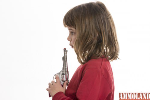 GWFirearms's tweet photo. Gun Safety For Kids &amp; Toddlers ~ VIDEO https://t.co/1hGcjLL6f4 https://t.co/J1HC758SFp