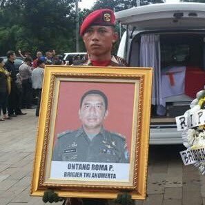 bobarfan's tweet photo. Selamat jalan bang Ontang, doa kami menyertai. #Trupala https://t.co/zbV5qzVnP4