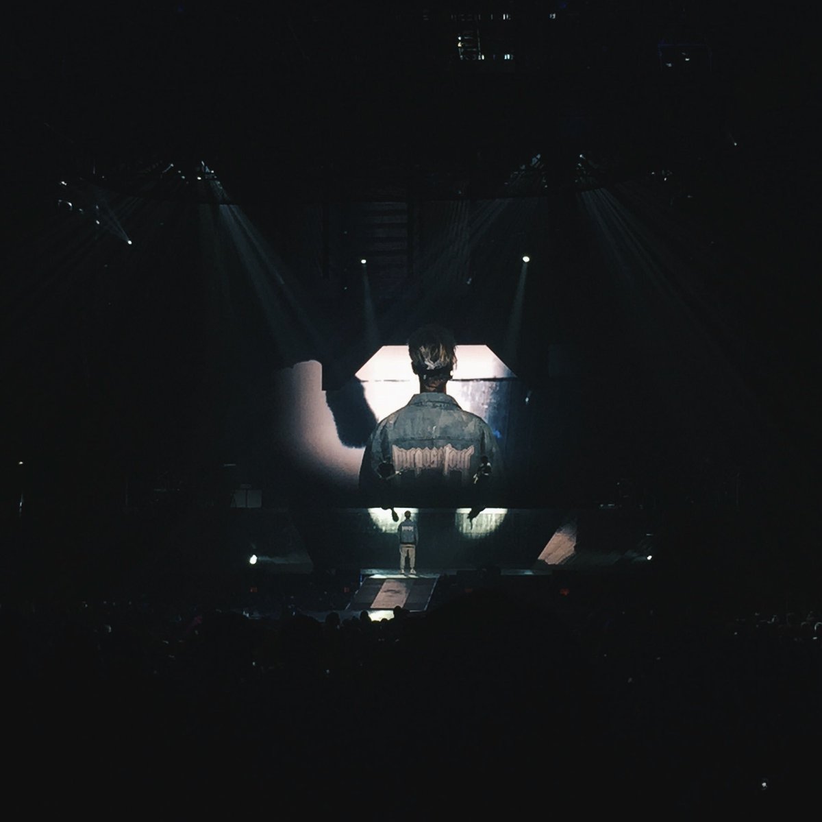 mxchelleeee's tweet image. #PURPOSETOUR