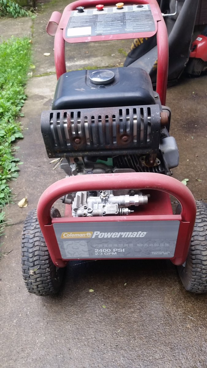 harlowj's tweet photo. power washer 4 sale https://t.co/cNnX2MlRkc