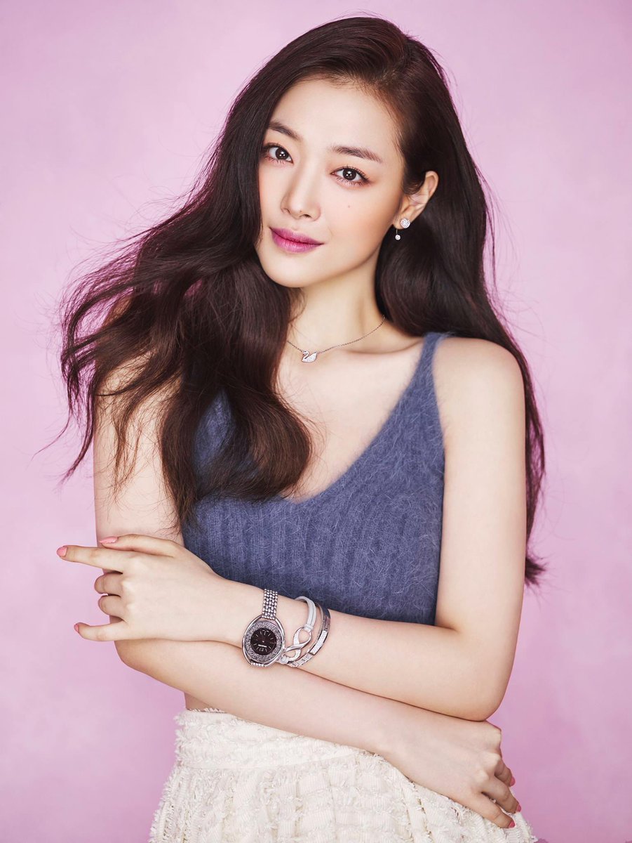 Korseries's tweet photo. คิมซูฮยอน - ซอลลี่ จะแสดงฉากบนเตียงด้วยกันในภาพยนตร์ "Real" เข้าฉายในเกาหลีปีนี้!😭😭😭 https://t.co/kFd9qIzTvK