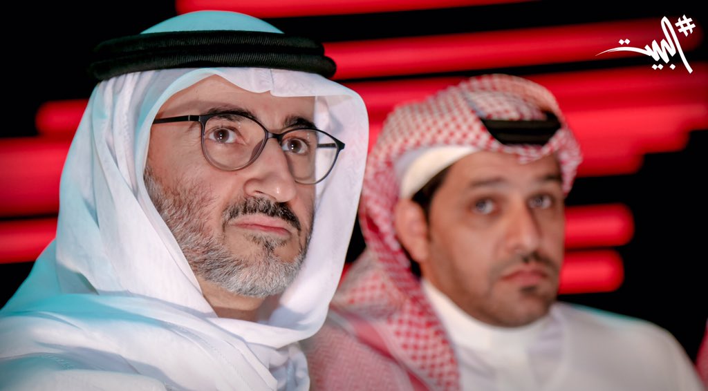 للإنجاز بريق في العيون لا يقرؤه إلا المبدعون… المشرف العام ل #البيت الشاعر ماجد البستكي يتابع عن كثب تفاصيل الإبداع