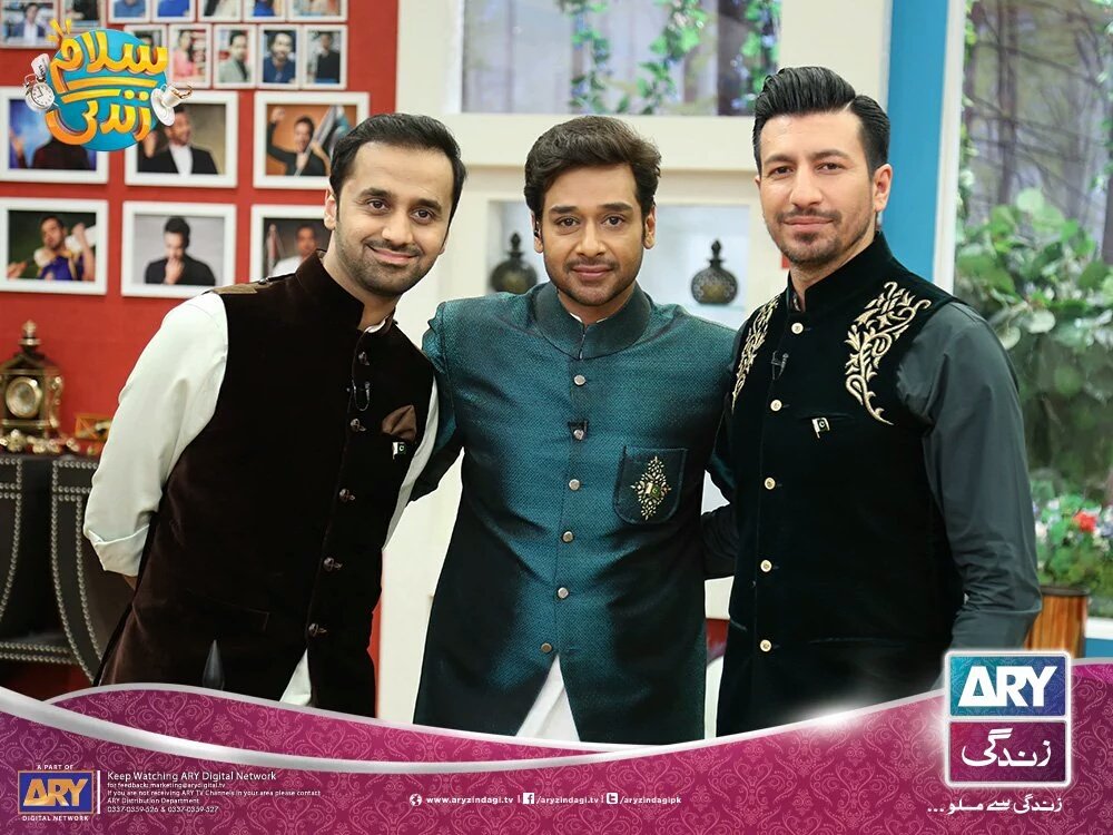 ShSarmad71's tweet photo. #SalamZindagi #MorningShow #ARYZindagi @faysalquraishi 
@iqrarulhassan @WaseemBadami ma sha ALLAH #azaming #show https://t.co/LW60Zafkv5