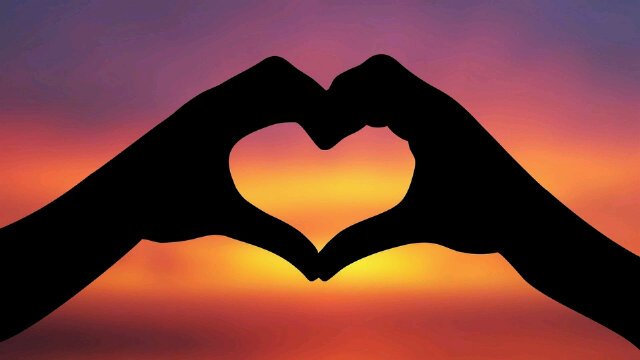 tshepisoTPee's tweet photo. All I need is love I love my fans https://t.co/zNGN7zYSI8
