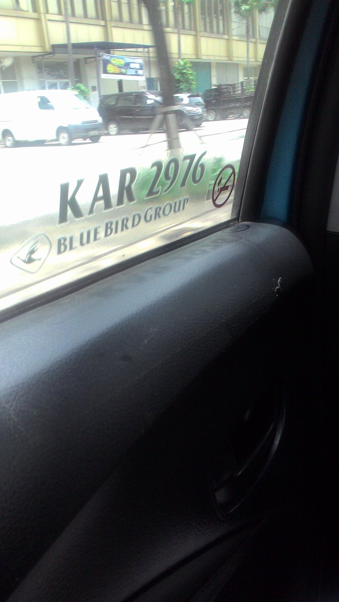 annetogi's tweet photo. Terima kasih kpd pak Andreas yg sdh mengantarkan sy sampai ketujuan dgn baik dan ramah, tq jg utk #bluebirdgratis https://t.co/q4HKUMfHBH