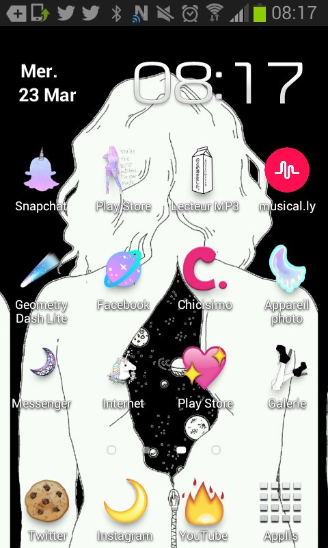Bedarksideofth's tweet photo. Je kiff mon icône twitter c le petit cookie en bas #cute #Cookie https://t.co/x6zJQQFUu1