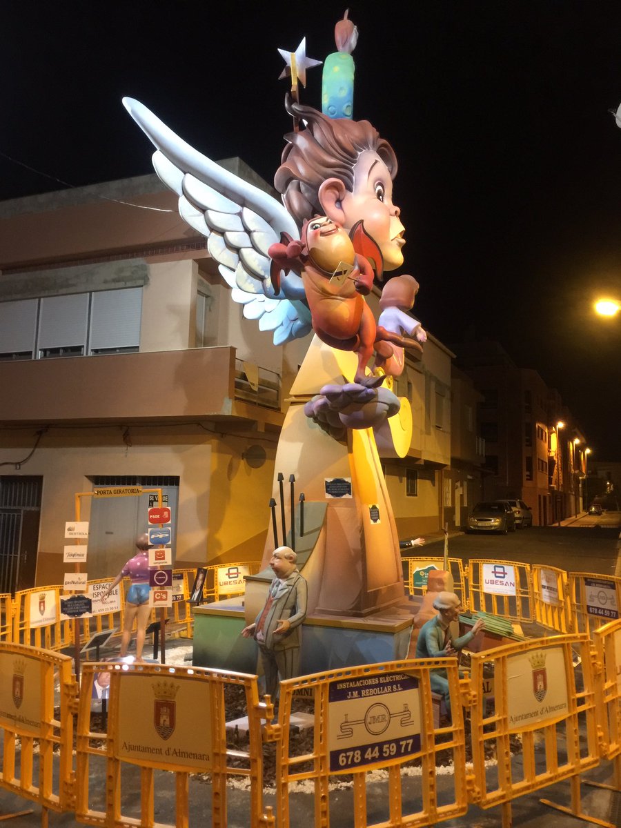 ElCompromis's tweet image. Falla 2016