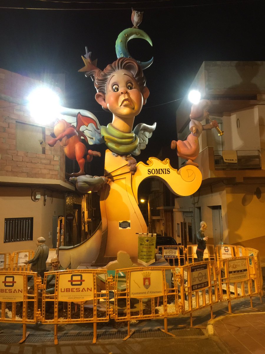 ElCompromis's tweet image. Falla 2016