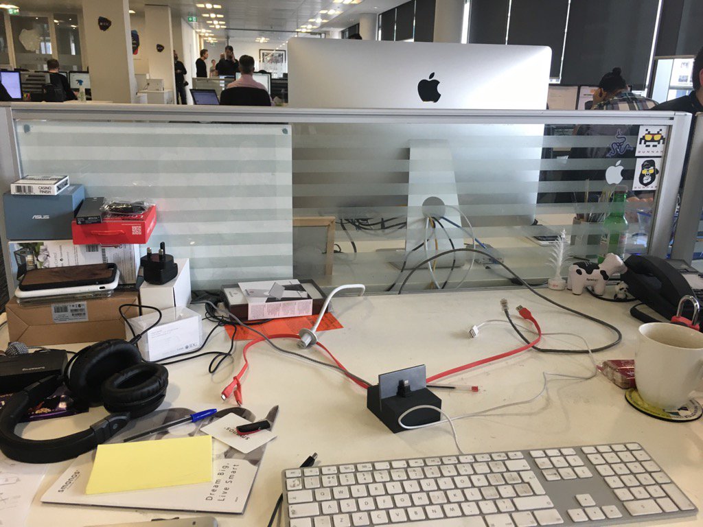 LewwyPaints's tweet image. I guess I should just take an early lunch then... #BrokenMac