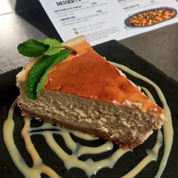 ilovepaella_uk's tweet photo. Come for dinner tonight and we will give you DESSERT! More info DM or info@ilovepaella.co.uk #rdguk #readingfood https://t.co/iEno3zsFt5