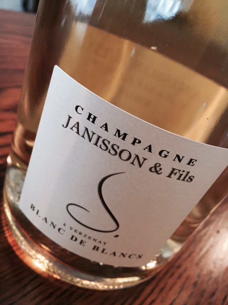Lescargot_Bar's tweet photo. Update #FineHouse @ChampJanisson @LArtduVin1 @Lescargot_B https://t.co/zIw79UFdCy