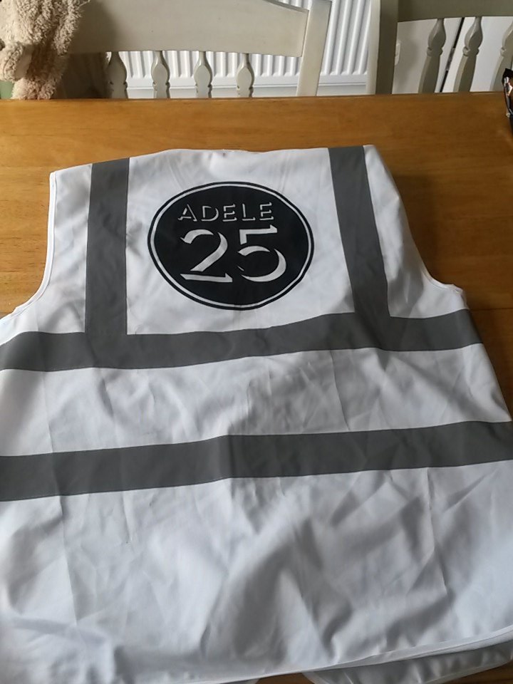 ollybyates's tweet image. Guess who worked for @Adele last night.... ME!! #AdeleLive2016 #AdeleAtTheO2 #25