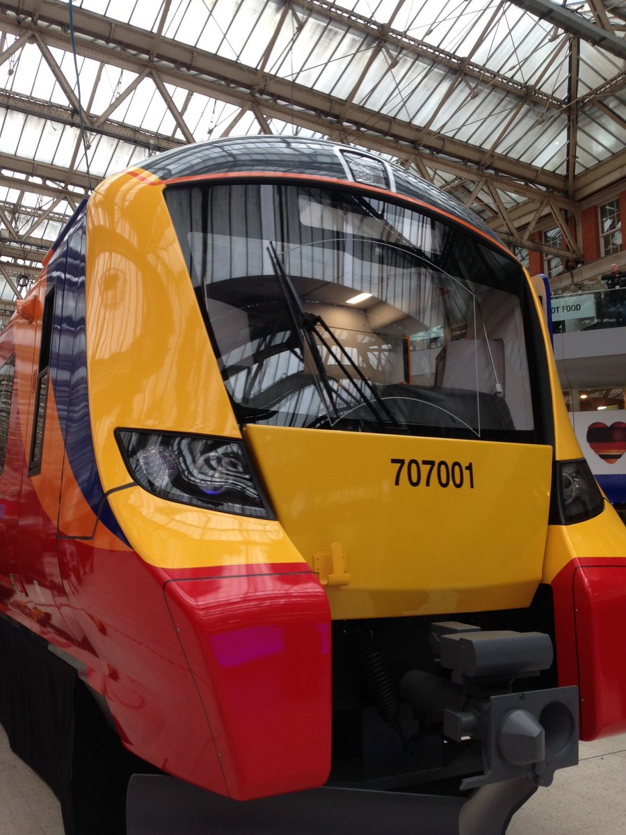 TurnipRail's tweet image. How very shiny @SW_Trains.