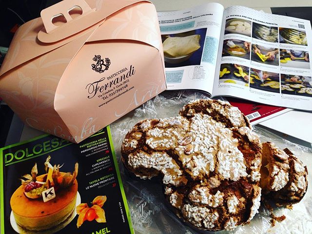 Stamattina in redazione facciamo una colazione come si deve. Grazie #Pasticceria Ferrandi! 📷: @dolcesalatogram