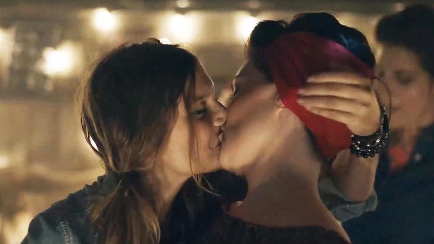 Which Lesbian Television Sex Scene Always Gets You Hot And Bothered