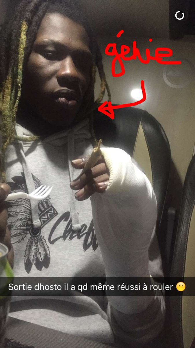 snfk24's tweet image. Ptdrr c'est trop 😂😂🔥 @nekfeu le snap qui m'a achevé