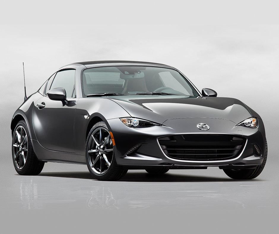MazdaSrbija's tweet photo. Noćas smo na New York Auto Show-u predstavili novu bebu u porodici: Mazda MX-5 RF (Retractable Fastback) :-) https://t.co/USLJpAO7bm