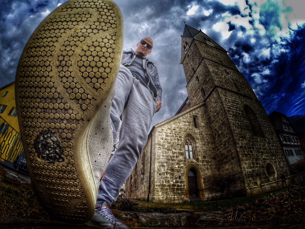 GiannisBouklis's tweet photo. #GoPro #goprooftheday #goproshoot #beahero #stansmith #adidas #adidasOriginals https://t.co/KBgXbOpQ0v