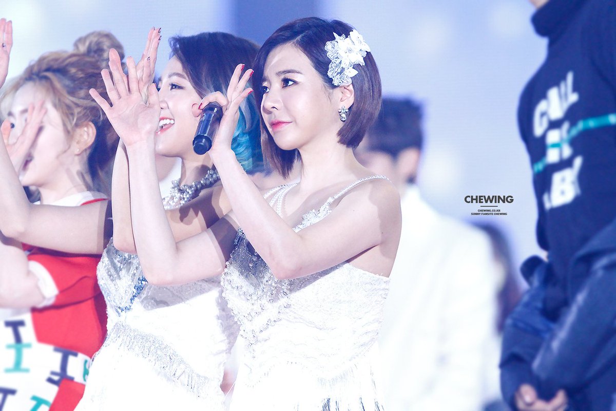 151230 가요대축제 써니
우리도 써니 목소리로 귀호강 하고 싶다!!!!!!
#꿀성대 #이써니
<a href="/Sunnyday515/">Sunny</a>
farm2.staticflickr.com/1690/259091308…
farm2.staticflickr.com/1699/253713870…