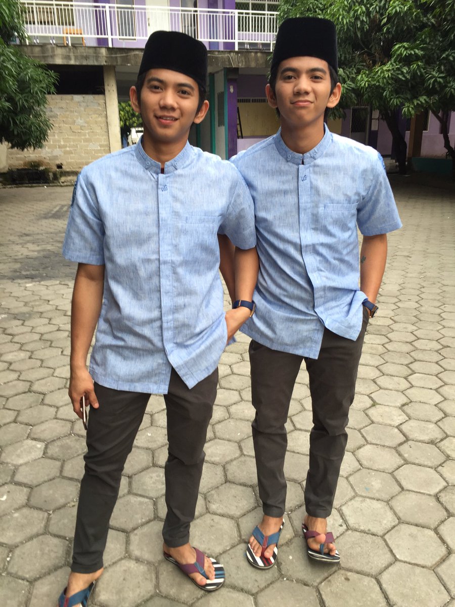 Photo with RizkiRidho 
Ayiikk bngettt mereka wkwkkwk #DiHBNSCTVAdaRizkiRidho