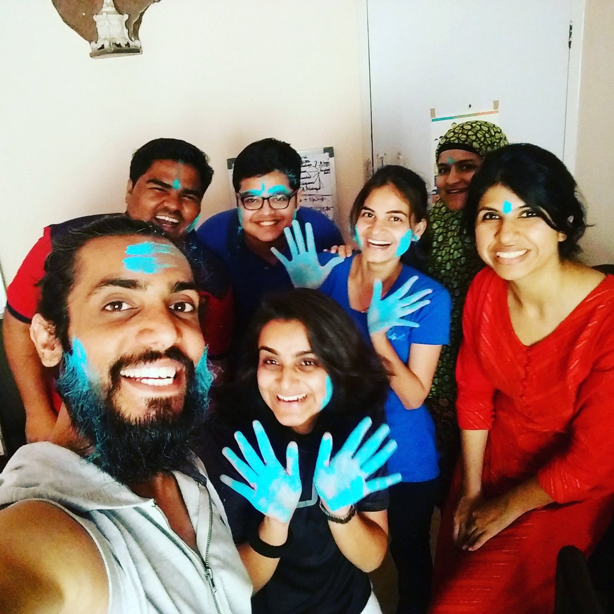 fitcircleapp's tweet photo. Happy Holi. #Holi #HoliHai #Holi2016 #fitness #colours #FitCircle #HoliWishes #holimasti #fun #dryholi #blue https://t.co/aoRWaYQnPZ