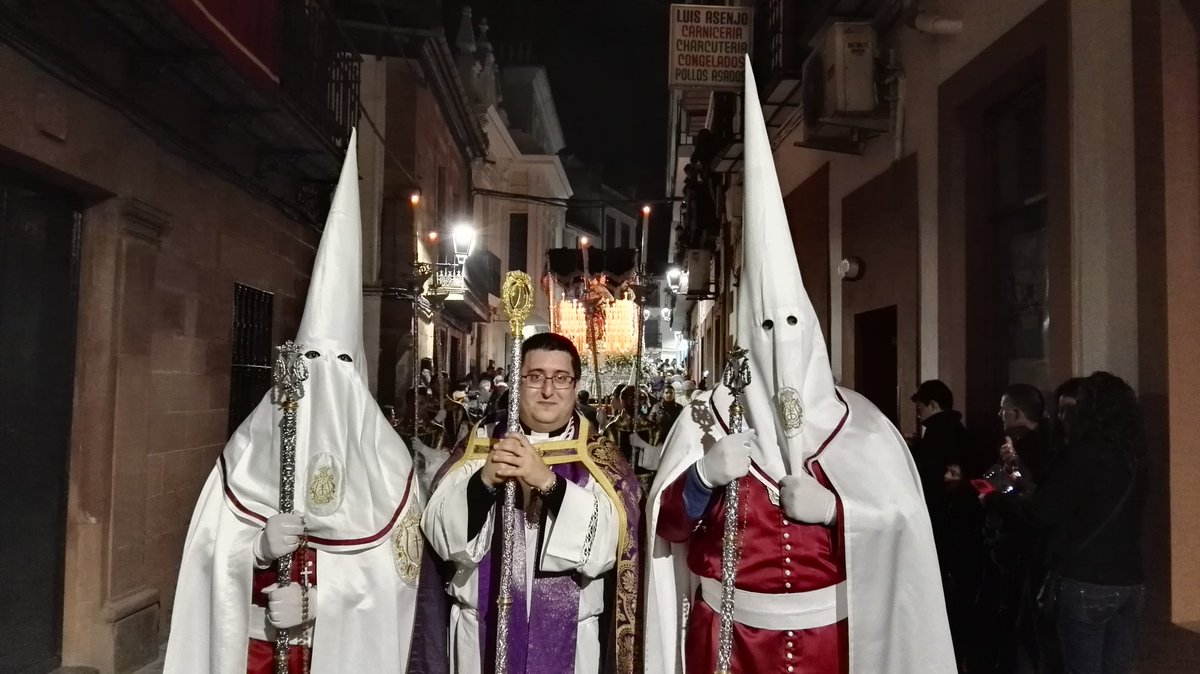 sueko89's tweet photo. Que rápido pasa lo bueno y que larguita la espera... #HumildadMontoro @HumildadMontoro @pbejarca @ARomeroCalero https://t.co/AKTXSyPZs5