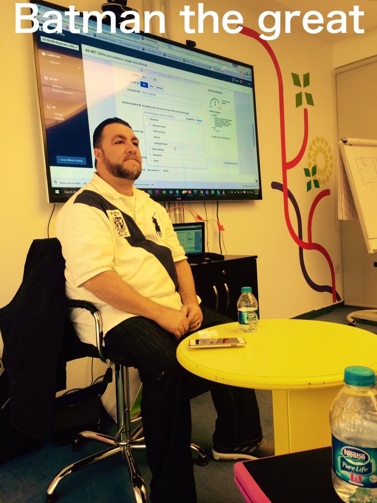 nsoor_zaid's tweet photo. @Shusmo just taught us how to use @Phontograph #SMTIPSJO https://t.co/LPJ7I9H1NJ