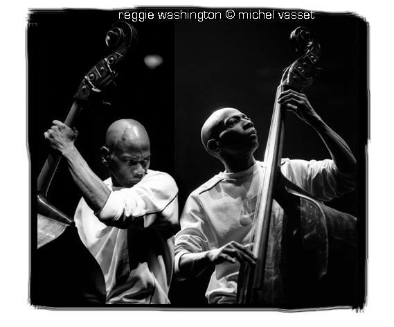 Nuevas masterclass de #jazz: guitara con Marvin Sewel o bajo con Reggie Washington. Info -> bit.ly/22vuqgn