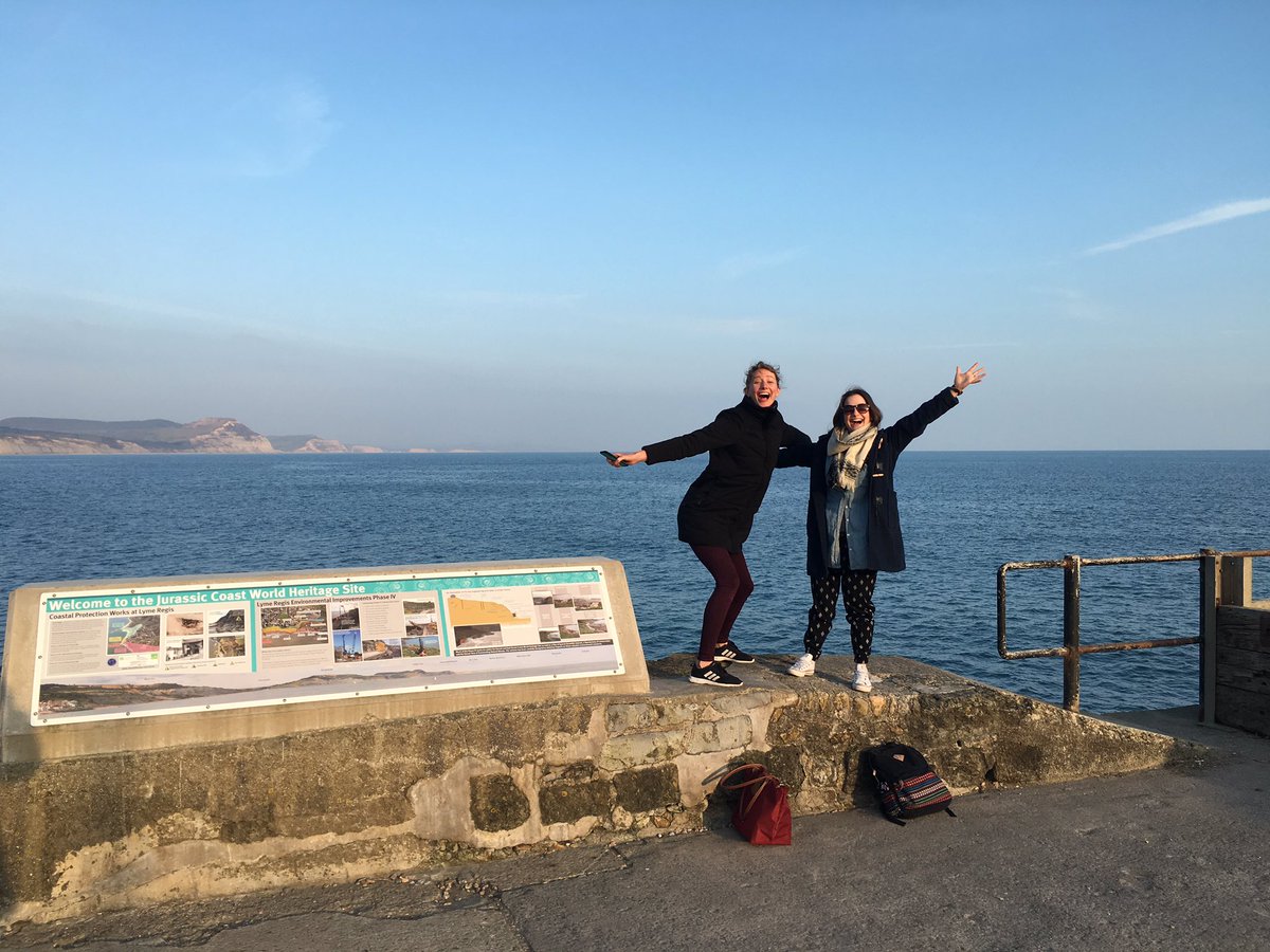 Rehearsal break fun in #LymeRegis <a href="/marinetheatre/">Marine Theatre Lyme Regis</a> #ALittlePrincess