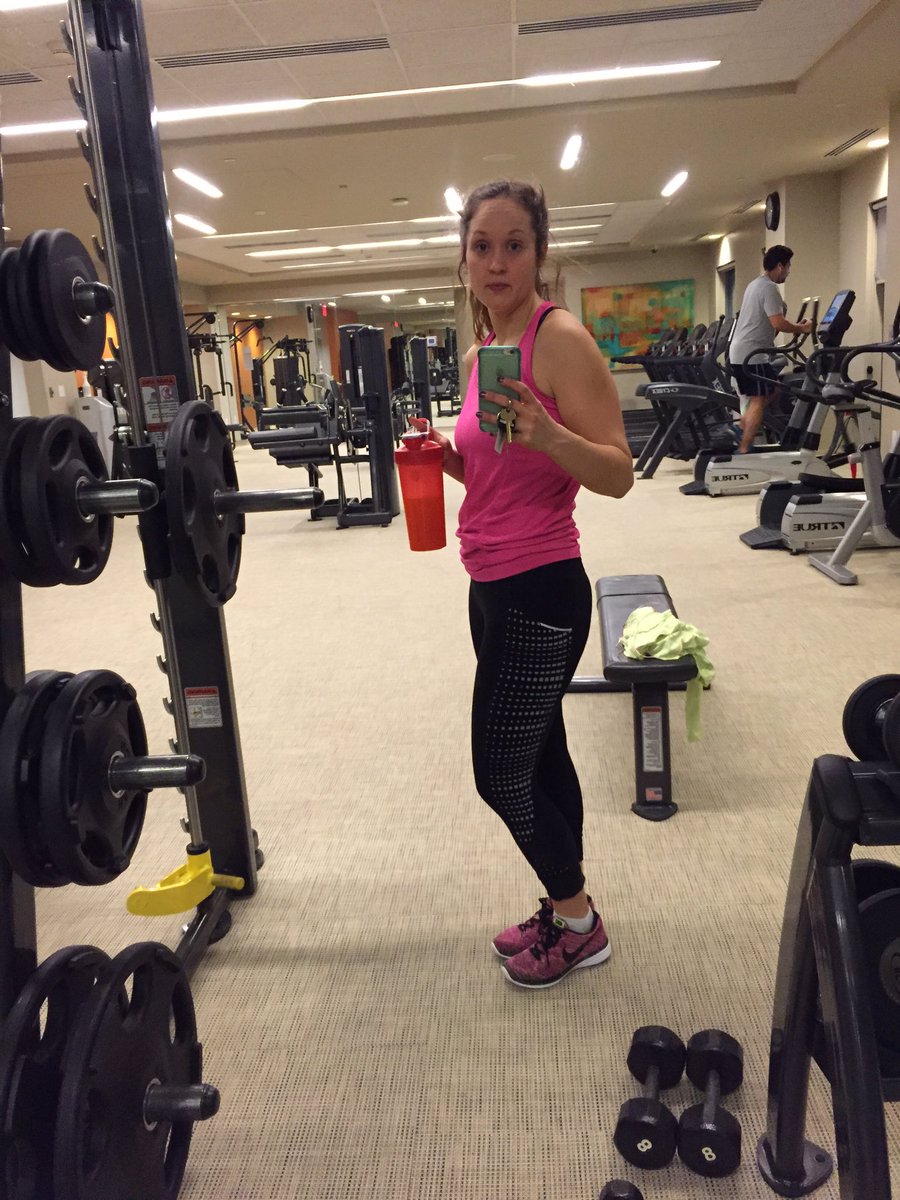 racheltonesup's tweet photo. Limeade #spark and some #kettlebooty 🍋💦🍑💥 #TIUteam #toneup #booty #fitfam #workoutmorning @ToneItUp @advocare https://t.co/4Hp1ozJzXE