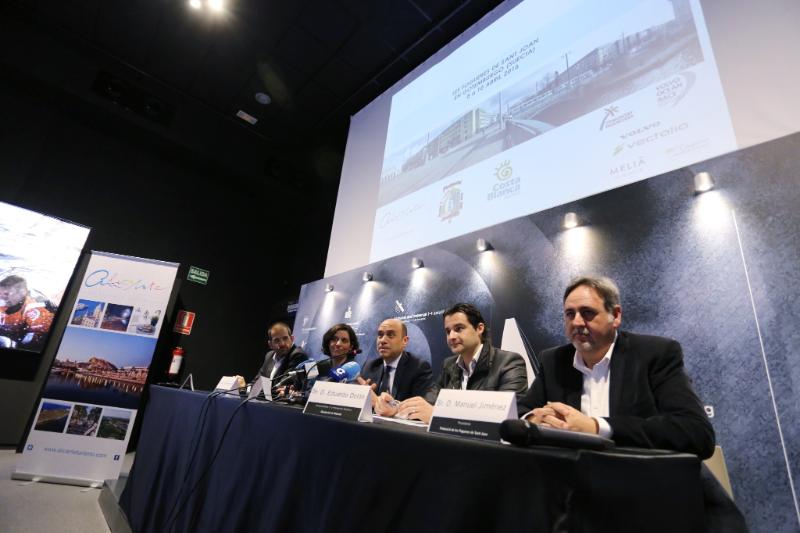 alicanteayto's tweet photo. #Alicante exportará Les Fogueres de Sant Joan a la ciudad sueca de Gotemburgo. https://t.co/fJ7KAzimbD https://t.co/UoRgvFj72n