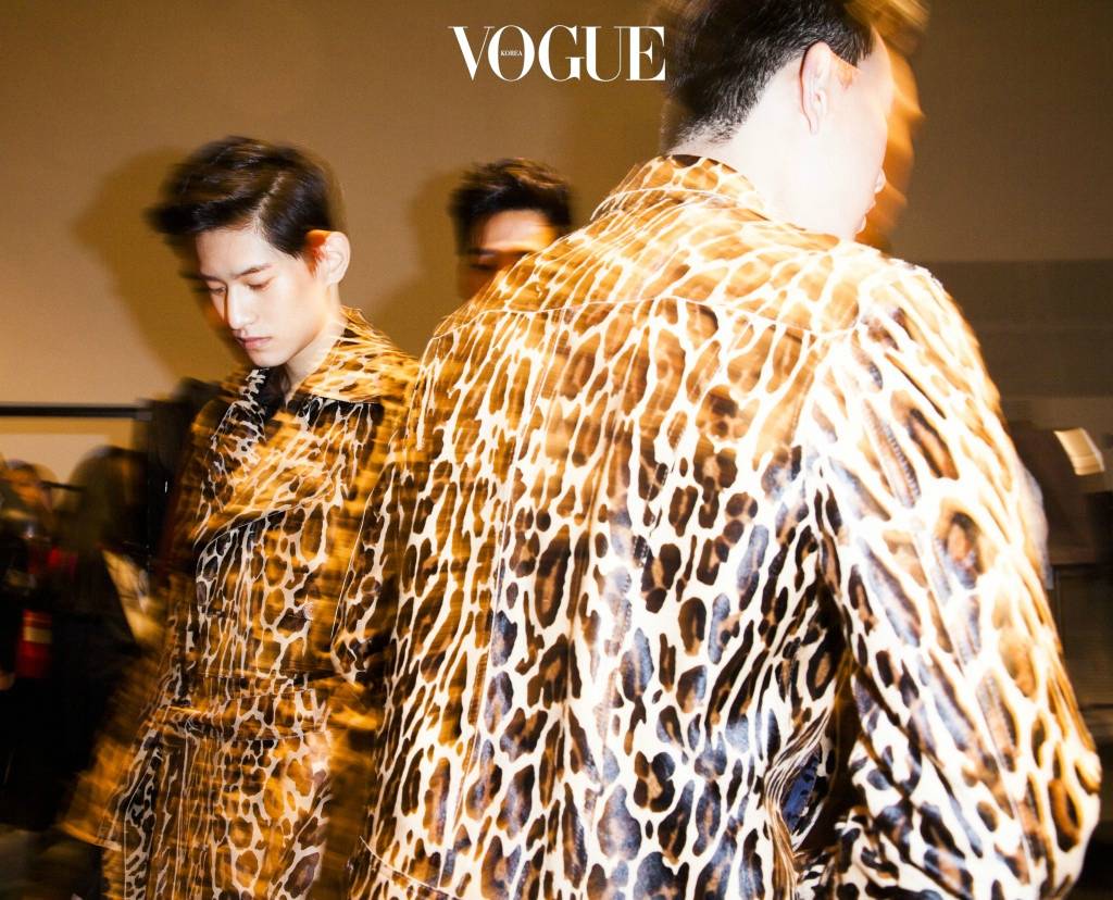 MeanNie_Model's tweet photo. Kim tae hwan  [2016FW #Kimseoryong backstage ] #seoulfashionweek #sfw #kimtaehwan #koreanmodel https://t.co/77rq52QoFa