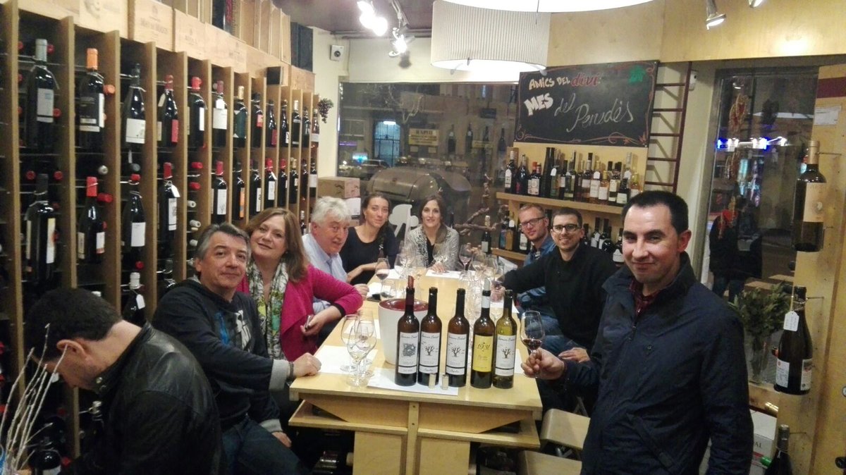 Vam gaudir molt amb els vins dels <a href="/GermansBalart/">CellerGermansBalart</a> i els amics de <a href="/divimuntaner/">Diví</a> Fins la propera! #vincelonandfriends