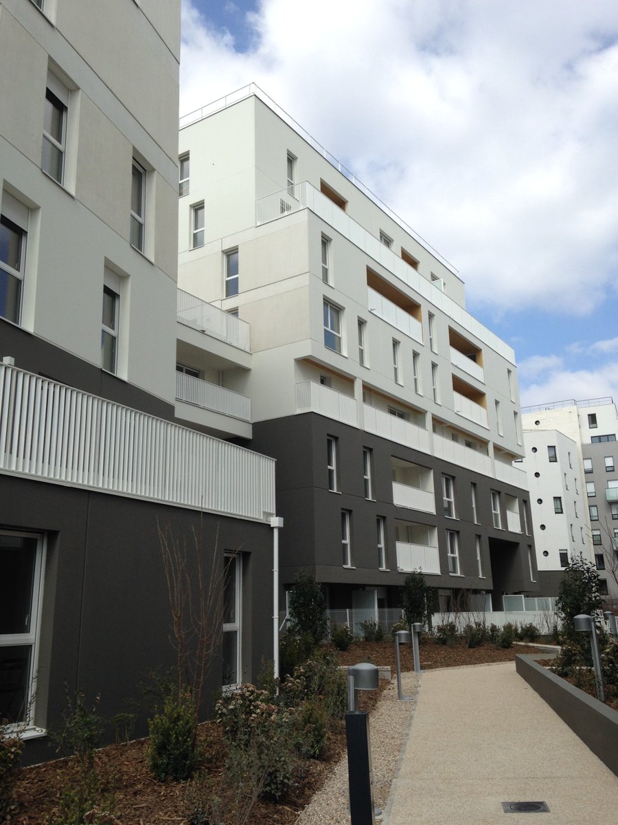PlaineCoDev's tweet photo. ZAC Canal/Porte d'@aubervilliers93 : livraison de 63 logements en accession conçus par @mfrarchi par @Icade_Officiel https://t.co/2Y9x7NA71g