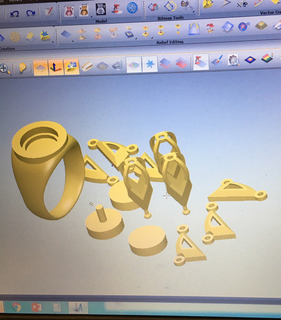 steff_wills's tweet image. Sneak peek at the first build I loaded onto the Ember 3D Printer #3dprinting #embertech