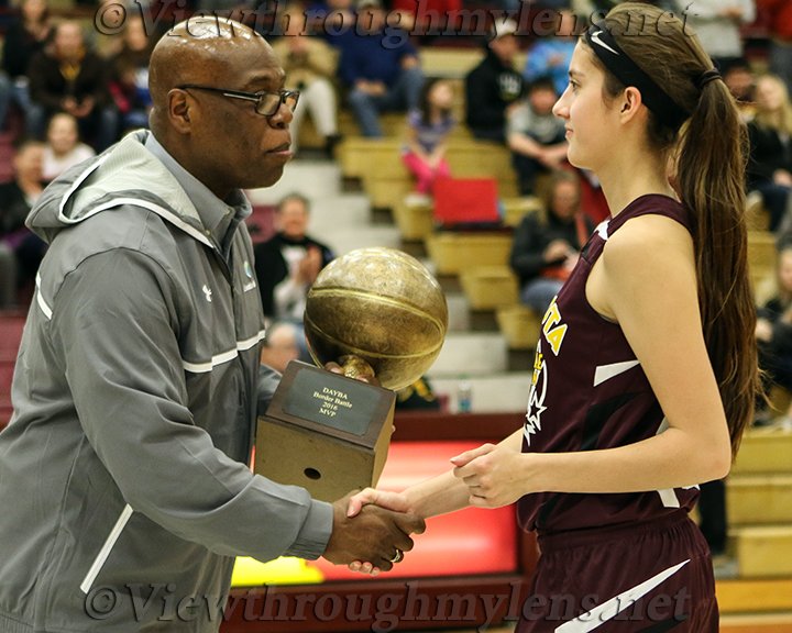 DHMN_Photos's tweet photo. Tuesday night's #DAYBA #BorderBattle girls' "Mike Gerber MVP" trophy winner Chelsea Mason @MIBGBB @Mason00Tony https://t.co/rXdoox9aRl