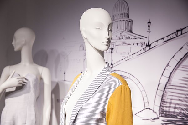 the_fashionweek's tweet photo. Les mannequins #Cofrad x @yurkievichparis https://t.co/j0D3AETb6f https://t.co/56UNjn7Obm