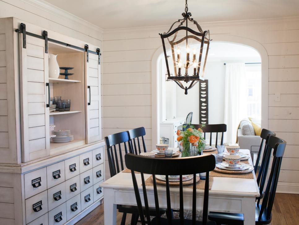 hgtv's tweet photo. These are our favorite design things from last night's #FixerUpper-->  https://t.co/VEssczDZzP https://t.co/bDCnXLnQsm
