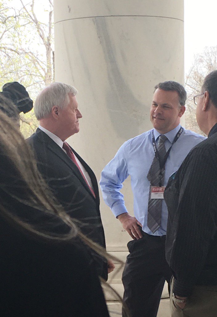 TheMrStroup's tweet photo. Conversation on the Ag balcony with @TheMrStroup and Congressman @collinpeterson #CloseUp_DC #osakis https://t.co/mcqjgUC4Af