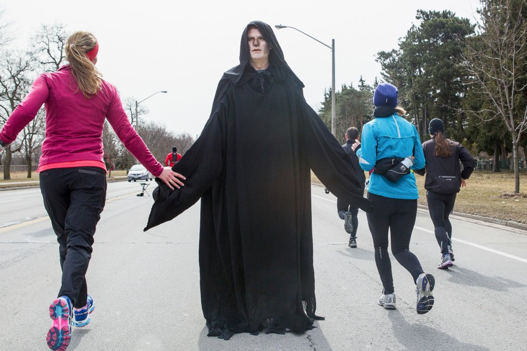 CDNRaceGuide's tweet photo. Who's running/racing Around the Bay @bayracerun #ATB30K next Sunday? Are you ready? https://t.co/vILbiZrGDa https://t.co/pj7JgvXG7N