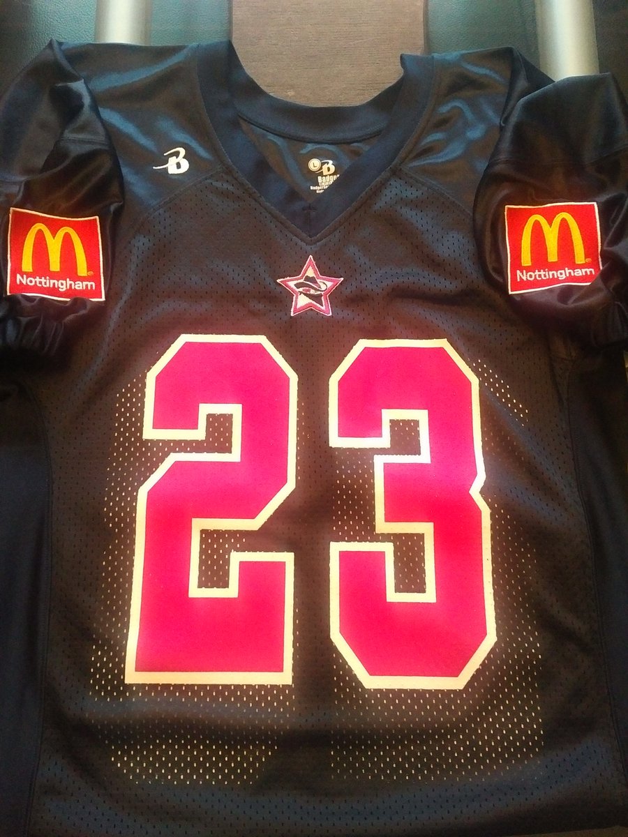 jerryn16's tweet photo. @NTURenegades do you like your new training jerseys? #McDonald'sClifton #lovinit https://t.co/KDGJSN7Vlx