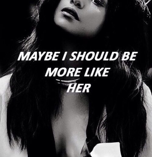 randomxshitx's tweet photo. July girls as Selena Gomez's lyrics https://t.co/JFSMasLVMC