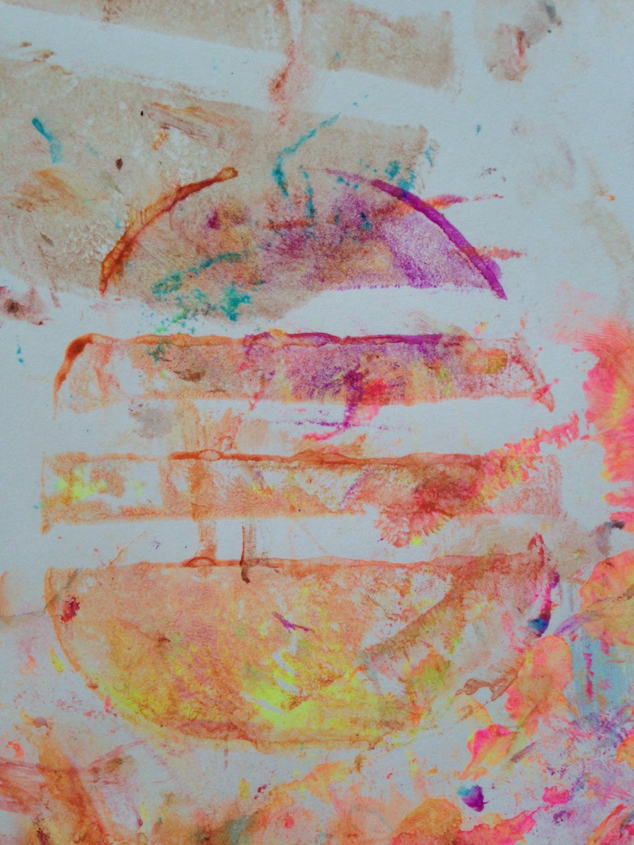 tiddlerart's tweet photo. #EasterEgg potato printing. Perfect #Easter Craft for #kids and #toddlers #easyeaster cards #kidsart https://t.co/FIVQHjSLJM