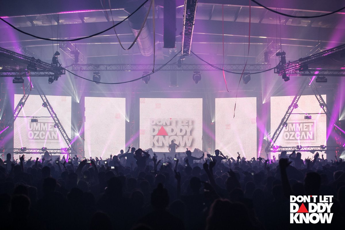 MegaJamUK's tweet image. “Raise your hands up, 1,2,3 Jump”! Who’s ready for @UmmetOzcan on Bank Holiday Sunday 1st May #DLDKUK 👐 👐