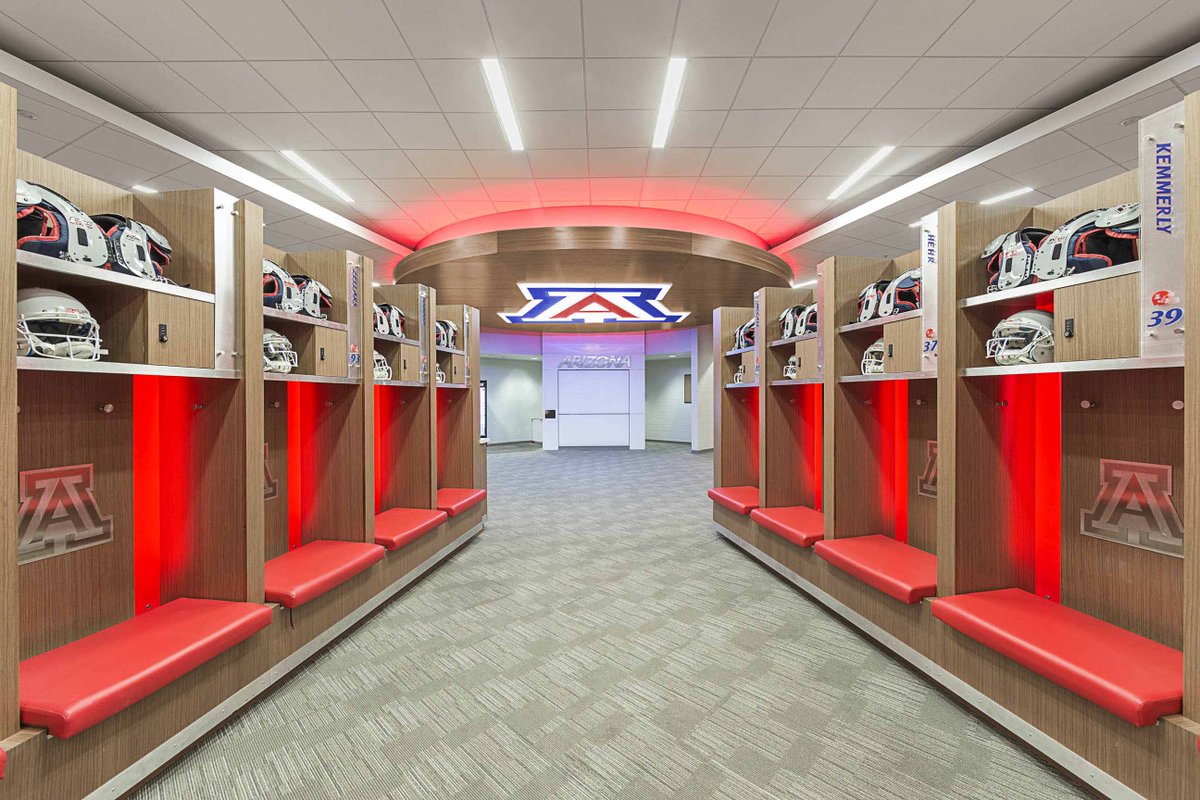 SLAMSportsArch's tweet photo. Lowell-Stevens North End Zone awarded LEED GOLD certification! @AZATHLETICS @ArizonaFBall @UofA #LEED #certified https://t.co/Vet8oqIps8