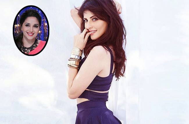 tellychakkar's tweet photo. .@manizhe 's fan girl moment  

https://t.co/T0AJBRyTEV
@BiggBoss @MandanaKarimiFP  @MandanaKarimiBB 
#BiggBoss https://t.co/q1U62iOUpt