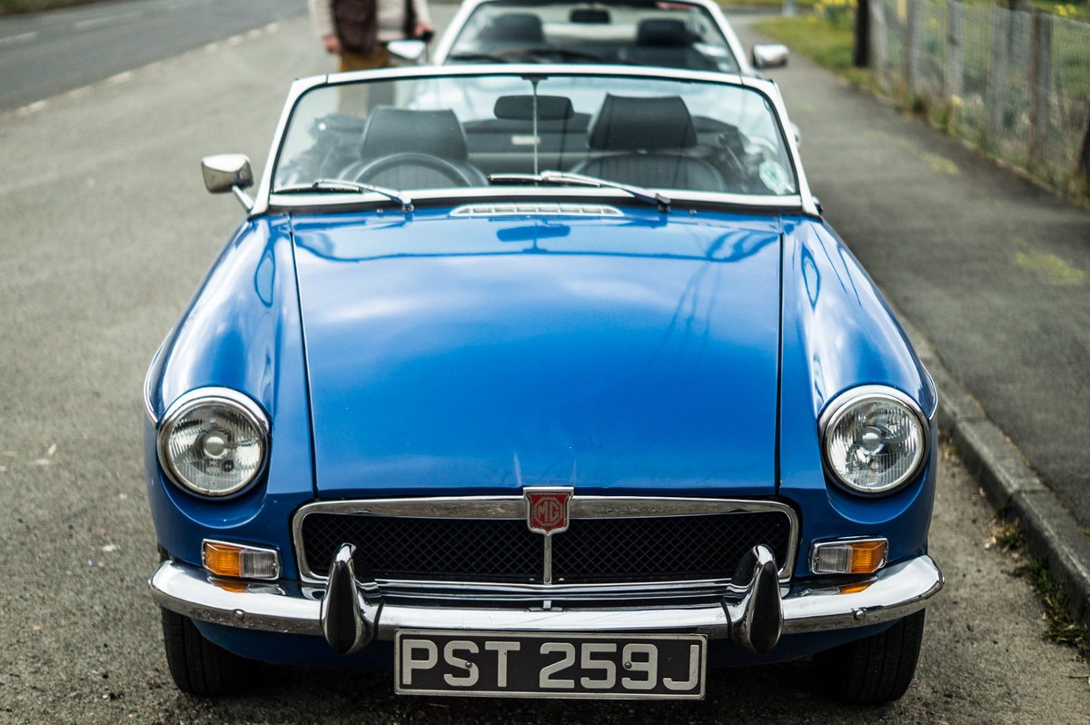 car_witter's tweet photo. And a few more tarty shots of the rest of the motors we drove. #GreatRoadTrip @ClassicCarsHire https://t.co/CTnnjR7ZMx